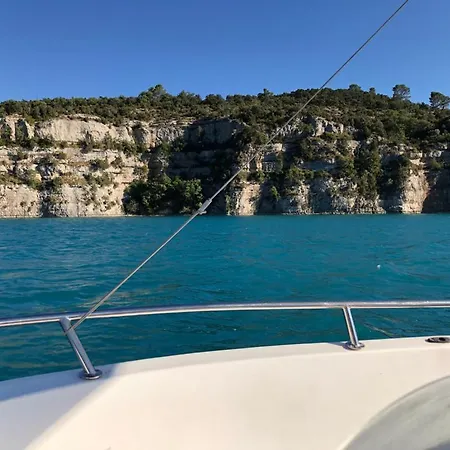 Sur Les Toits, Tres Jolie Vue Provence アパート グレウー・レ・バン